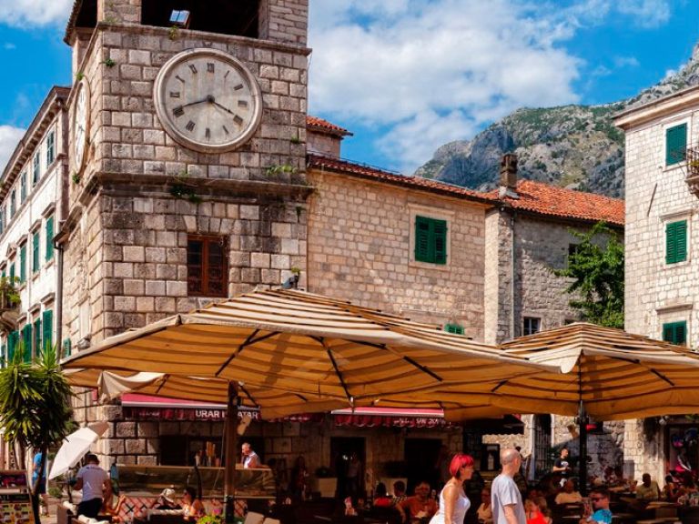 Kotor, Montenegro, boasts a UNESCO-listed old town with medieval walls, churches, and squares. Its rich history and cultural landmarks, like the Cathedral of Saint Tryphon, draw many tourists.