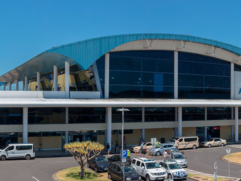 Nestled on the beautiful Terceira Island, Lajes International Airport serves as the primary gateway to the enchanting Azores archipelago. With its modern facilities and strategic location, the airport welcomes travelers from around the world, offering convenience and comfort for both domestic and international flights.