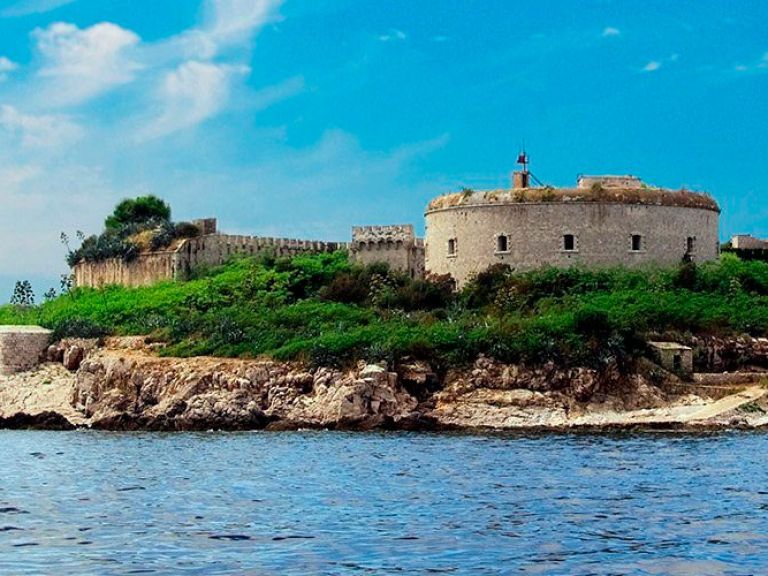 Mamula Island, or Lastavica Island, lies in Montenegro's Bay of Kotor. Covering just over one acre, it was an Austrian fort constructed in 1853 by Admiral Lazar Mamula to guard the Bay's entrance and serve as a military base.