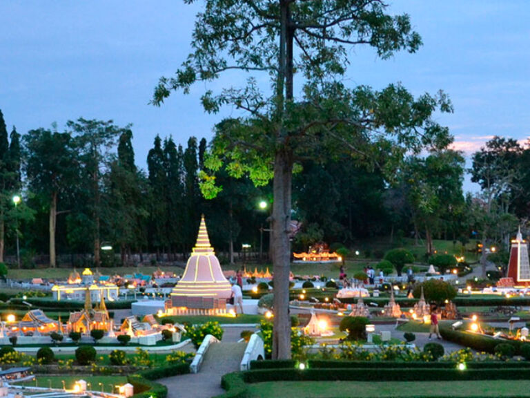 Explore Mini Siam in Pattaya, just 143 km from Bangkok, for an affordable global adventure. This miniature park showcases replicas of iconic landmarks like the Eiffel Tower and Stonehenge, offering a whirlwind tour without leaving Thailand.