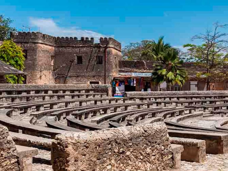 The Old Fort, known as Arab or Zamani Fort, is a historic site in Zanzibar's capital. Built by Omani Arabs, it's a defensive structure, palace, and now a popular cultural tourist attraction.