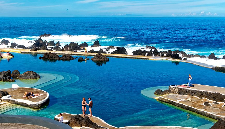 Porto Moniz is an attraction for thousands of national and foreign tourists, not only for its beauty and peculiar origin but also for its magnificent conditions.