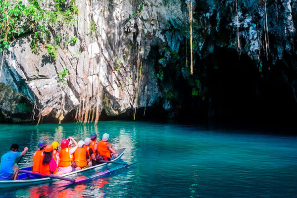 Explore Puerto Morelos, a charming coastal town on the Yucatan Peninsula, famous for the second largest coral reef, the mesoamerican barrier reef. Encounter diverse marine life and tropical fish at the National Reef Park. Snorkel, scuba dive, or take a glass bottom boat tour for a memorable reef adventure.