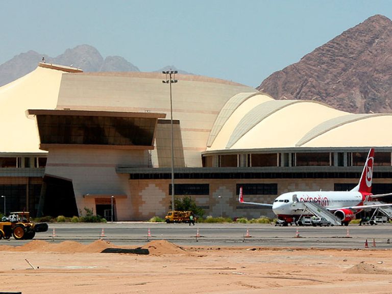 Sharm El Sheikh Airport connects travelers to Egypt's renowned beach city. Famous for its beaches, cuisine, and activities, it welcomes visitors to explore the Red Sea Riviera's treasures.