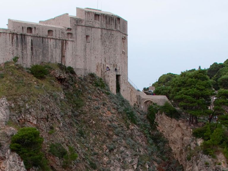 St. Lawrence Fortress, also known as Lovrijenac, is a 11th-century fortress on a rocky cliff, offering stunning Adriatic Sea views. Its strategic location made it a crucial defense for Dubrovnik, guarding against both sea and land attacks.
