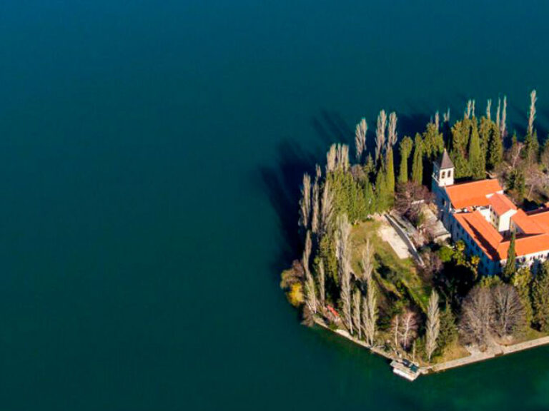 Nestled in the heart of Krka National Park, Visovac Island is a picturesque gem, adorned with the Franciscan Monastery of Our Lady of Mercy and a historic church. Built in 1445, the monastery treasures a remarkable collection of books, art, and documents.