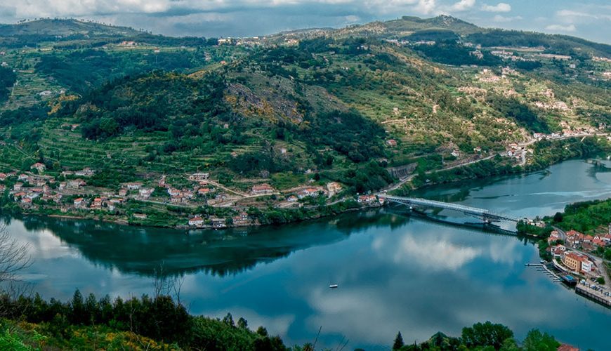 Douro Valley, Town Oliveira do Douro