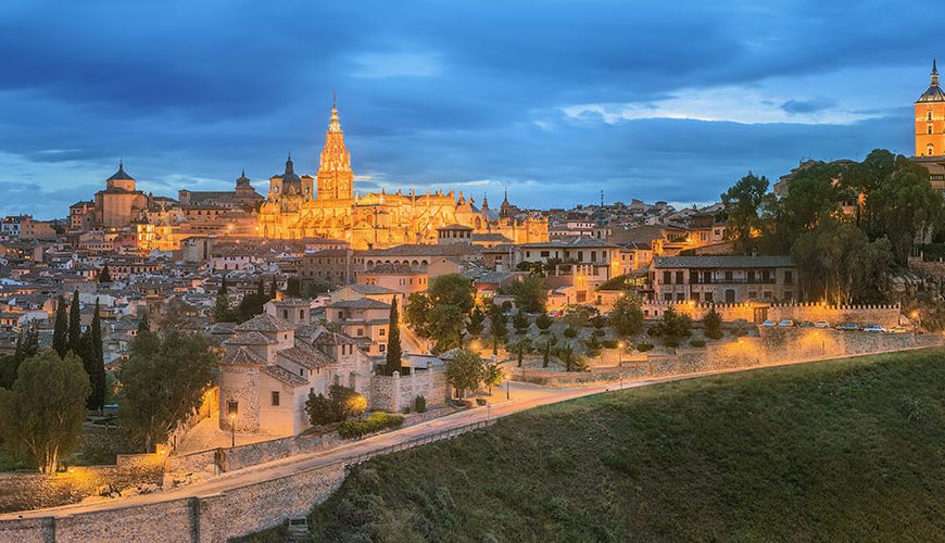 Panoramic view of ancient city and Alcazar on a hill over the Tagus River, Castilla la Mancha, Toledo, Spain