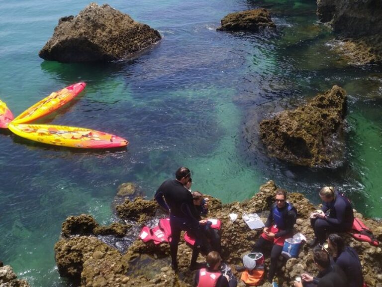 Kayak Adventure Arrábida - Get ready for a full day adventure to explore Arrábida Natural Park. We sail along an untouched...