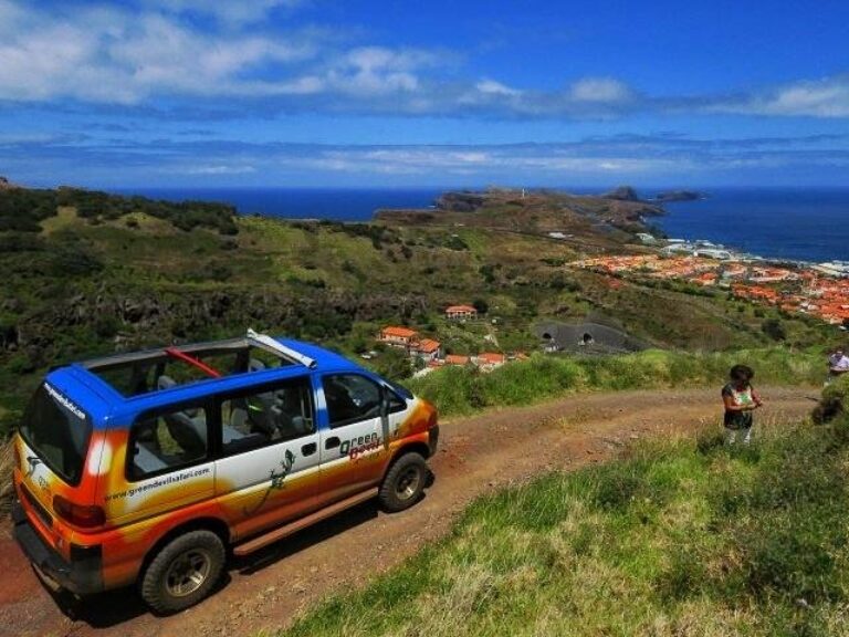 4x4 Full-Day Tour: Discover the Northeast as a Madeiran, meet the local villages, some of them where they "stopped in time" with their own tiny shops / coffee's, water mill, traditional houses with thatched roof, rum factory, and off road experience taking you to amazing viewpoints.