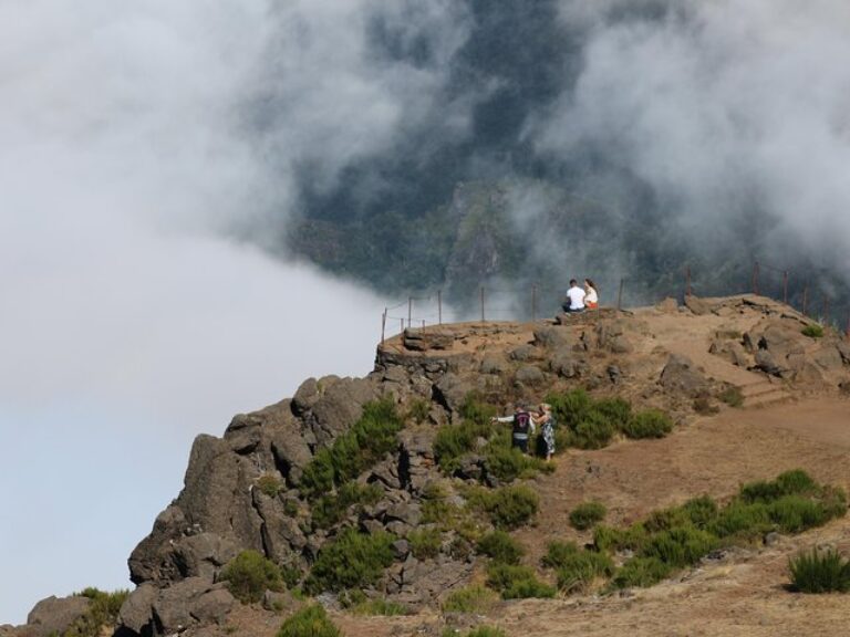 Madeira Peaks - Open 4X4 Full-Day Tour - Experience this tour to the East, visiting Madeira Peaks and the traditional...