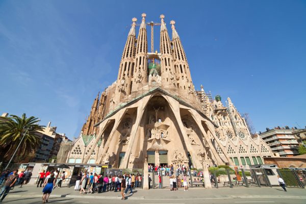 Barcelona AND Montserrat: small-group, skip-the-lines, pickup from hotel or port