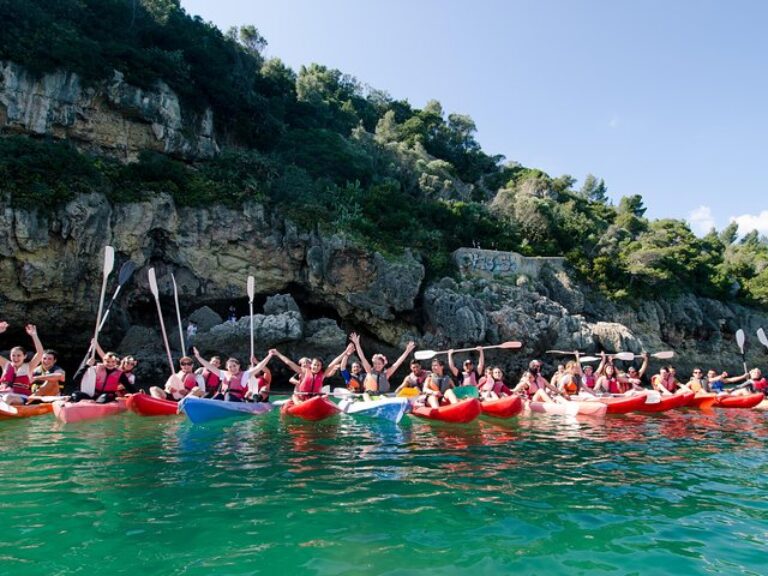 Canoeing Portinho Arrábida: Embark on an unforgettable kayak adventure along the picturesque coastline of Portinho da Arrábida. Our experienced guides will accompany you as you explore the clear, green waters that merge seamlessly with the lush vegetation, creating a truly unique and breathtaking environment. Whether you're a beginner or have some experience, this three-hour experience offers a delightful journey through the stunning landscapes of Arrábida Natural Park.