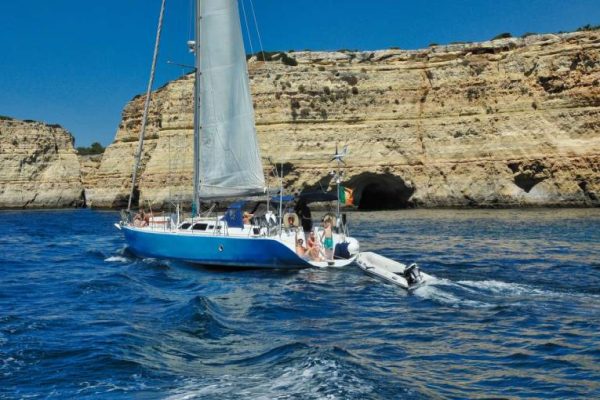 Sailing Yacht – 3-hour cruise – Departing from Albufeira