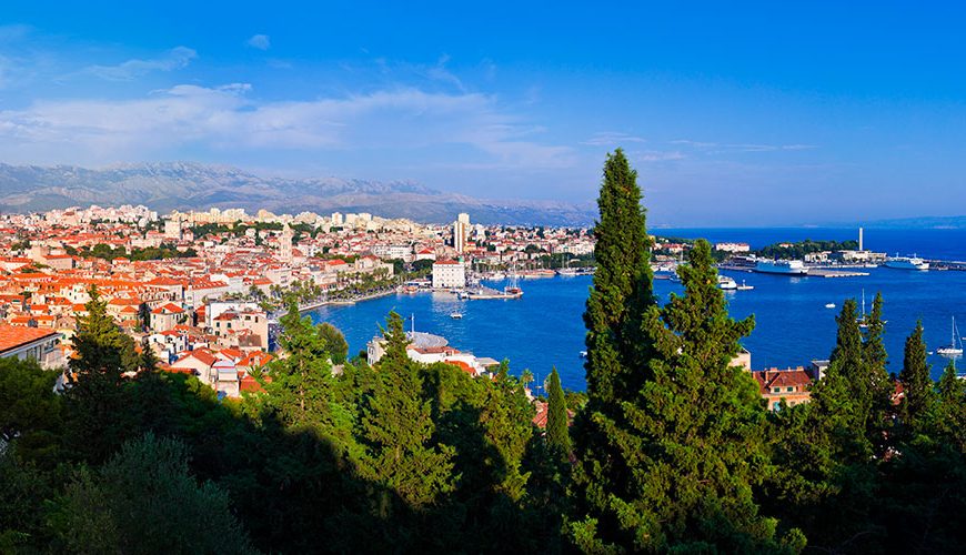 Welcome to Dalmatia Split, the vibrant heart of the Dalmatian region. This captivating city beckons you with its rich history, stunning coastal views, and a vibrant atmosphere that blends the old and the new. Prepare to be enchanted by its charm and immerse yourself in a world of unforgettable experiences.