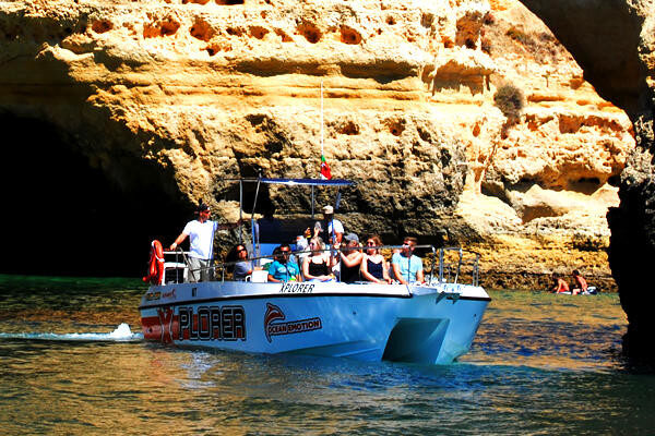 Benagil Caves And Dolphins Cruise