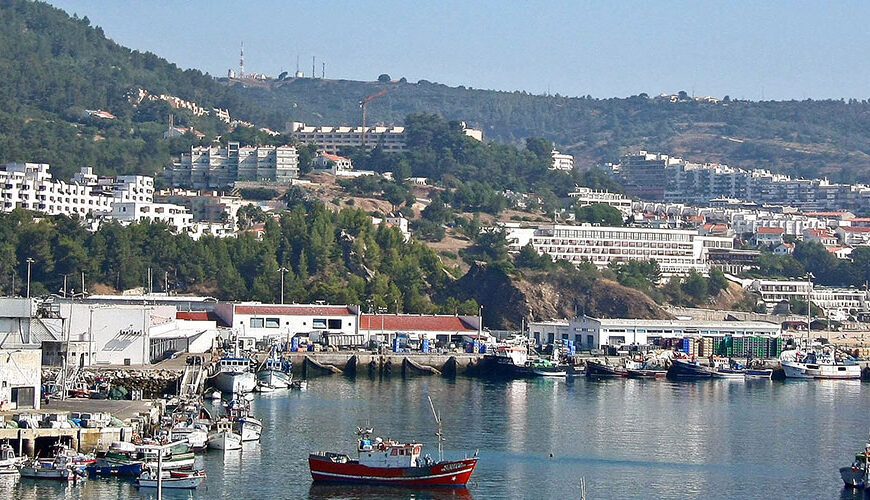 Sesimbra: Discover the Charming Coastal Gem