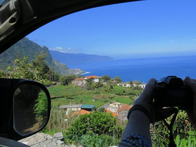 Northeast meet the locals 4×4 tour – Santana / Caniçal - Explore the NorthEast of Madeira Island. We will take you thru...