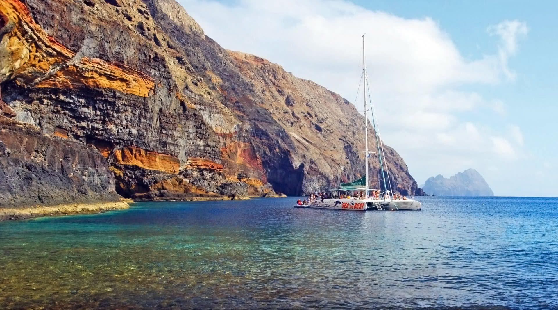 Desertas Islands Boat Tour From Funchal - Did you know that an unforgettable island never comes alone? Sail from Madeira...