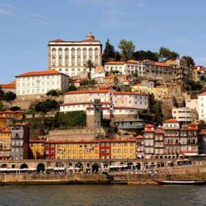 Porto City Tour Half Day With Dinner And Live Fado Show - For an alternative program, we have prepared a half-day City...