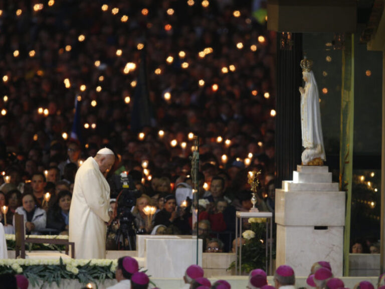 Fatima Tour At Your Pace – Half Day – Morning - Enjoy visiting at your own pace one of the most important spiritual and...