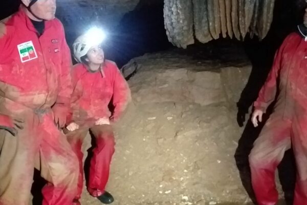 Large Visit “Soprador do Carvalho” Cave