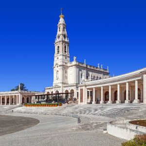 Fatima Tour At Your Pace – Half Day – Morning - Enjoy visiting at your own pace one of the most important spiritual and...