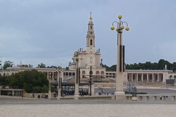 Private Shrine Of Fátima And Aljustrel Religious Tour With Typical Lunch