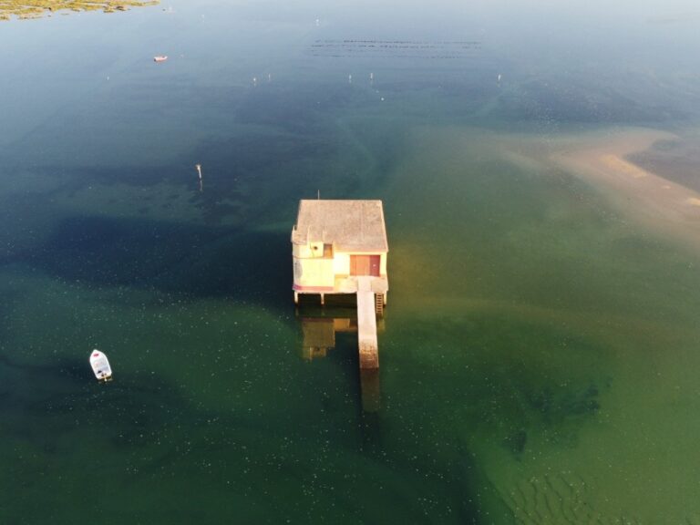 Southeast Route - 2 Hour Boat Trip.