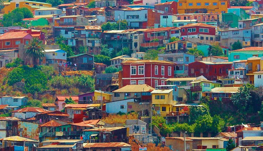 Valparaíso is Chile's most vibrant and colourful city. Situated on the Pacific coast, Valparaíso is known for its steep hills, unique architecture, and lively atmosphere. The city is a labyrinth of narrow streets and alleyways, home to a diverse array of cafes, bars, restaurants, and shops. With a lively arts and music scene, Valparaíso is an exciting place to visit. Whether you're strolling the cobbled streets, riding the funiculars up the hills, or enjoying the views from one of the many lookout points, Valparaíso is sure to delight and surprise you.