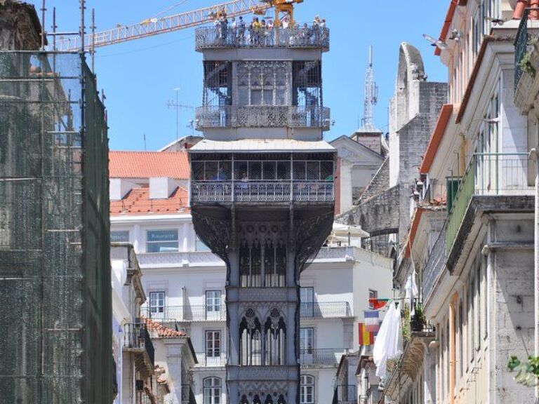 An Introduction to Lisbon - Walking Tour: