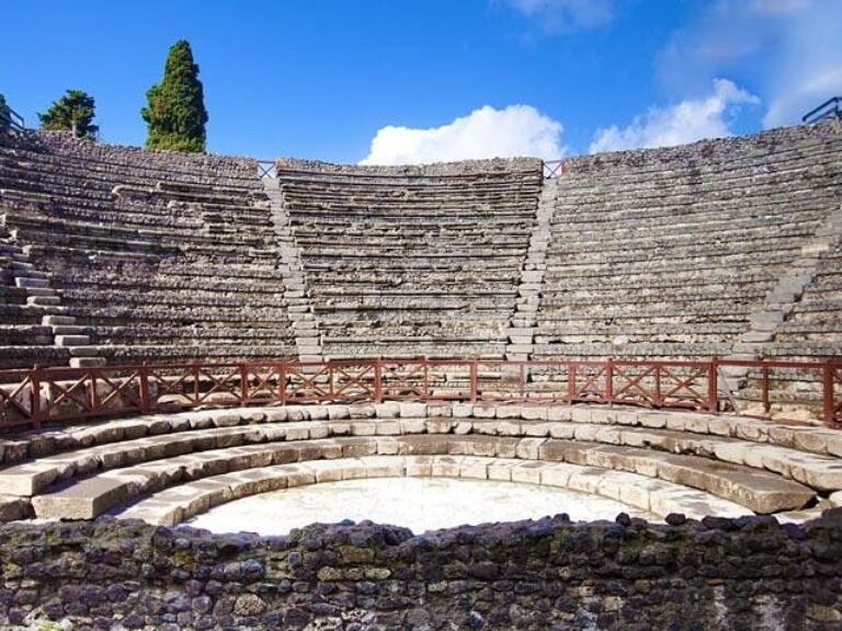 Private Tour: Pompeii And Sorrento From Rome