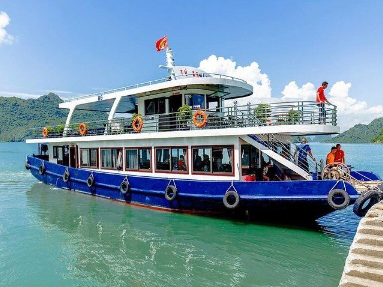 Amazing Halong Bay - Lan Ha Bay - 08 Hours - Full Day Trip (All included )