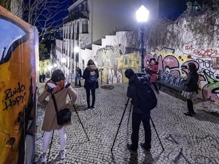 Private Tour - Night Photography Walk In Lisbon