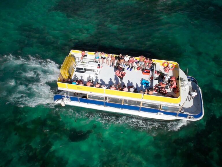 Isla Contoy and Isla Mujeres Combo Nature Tour from Riviera Maya with Snorkeling and Lunch