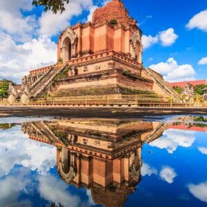 Chiang Mai Temples And City History Small Group Tour – Half Day. Journey through time as you immerse yourself in the spiritual and historical wonders of Chiang Mai, Thailand's northern jewel. On this curated half-day experience, uncover the tales behind four of Chiang Mai’s most revered temples, making it an essential pit stop for culture enthusiasts and history buffs alike.