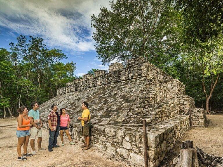 Full-day Aventure tour to Coba and Mayan community with traditional lunch an Cenotes