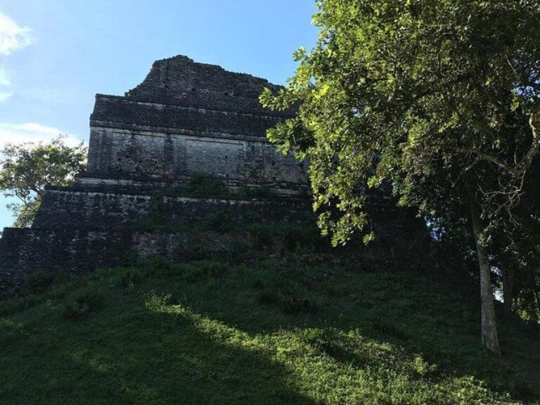 1 Day Tour Dzibanche Mayan City With Certified Guide