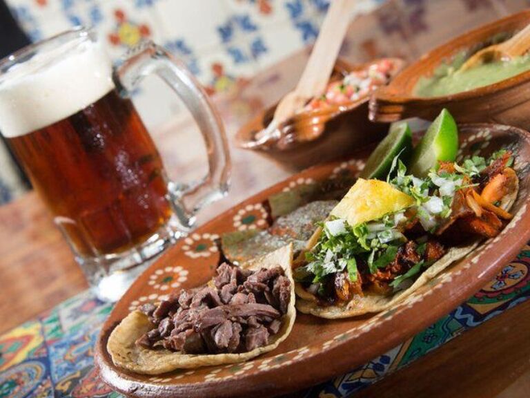Flavors of Mexico: Cancun Taco & Beer Food Tour