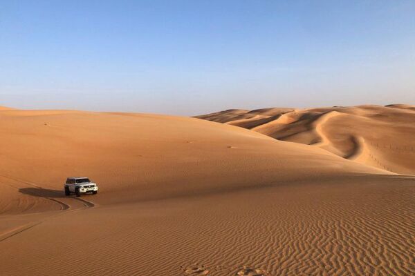 Explore Liwa Full Day Desert Safari