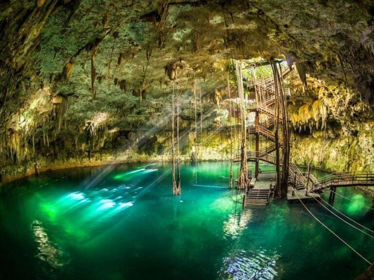 Full-day tour to Chichen Itzá and Cenote Maya Native Park