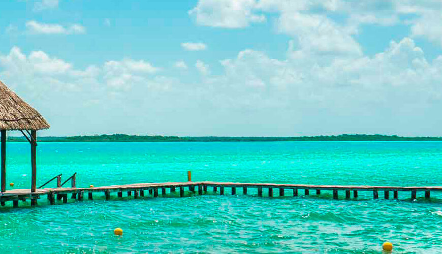 Quintana Roo is your gateway to a Caribbean paradise, filled with pristine beaches, historic Mayan ruins, and thriving natural reserves. Located on Mexico's eastern Yucatan Peninsula, Quintana Roo shares its beauty with neighboring states like Yucatan and Campeche.