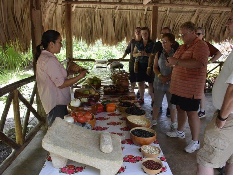 1 Day Bacalar Seven Color Lagoon and Mayan Experience Combo Tour