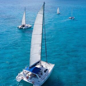 Isla Mujeres Sailboat Experience