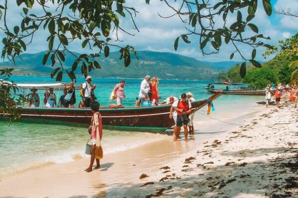 Koh Samui Island Hopping And Relaxing Tour: Coral and Pigs Island