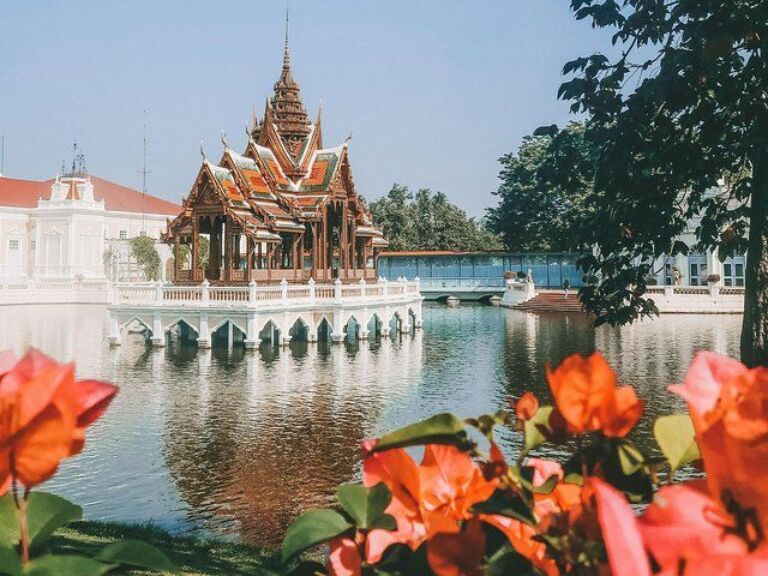 Ayutthaya Historical Park Small Group Tour.