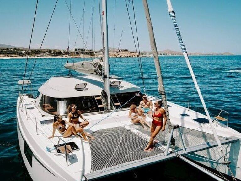 Private Boat and Snorkelling Tour in San Jose del Cabo with Lunch