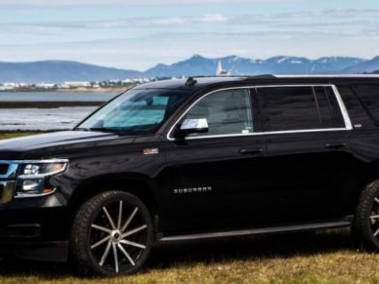 Airport Direct LUXURY SUV for 3-6 pax.