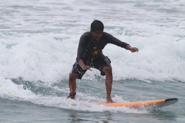 Surfing in Unawatuna