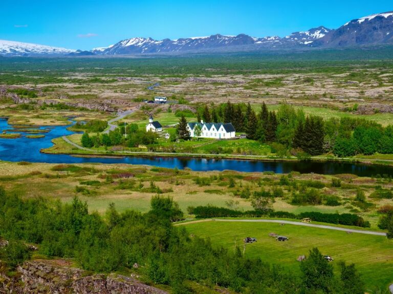 GOLDEN CIRCLE AND GLACIER.